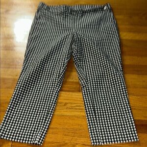 Rafaella Black and White Checkered Capris